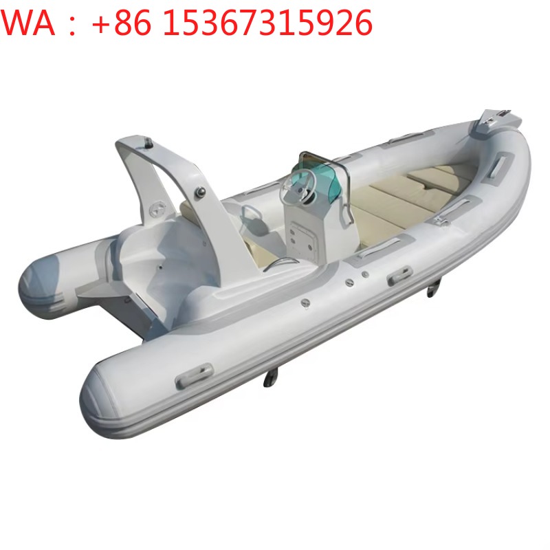 Bateau pneumatique à console c - Outdoor Sports Center avis et prix