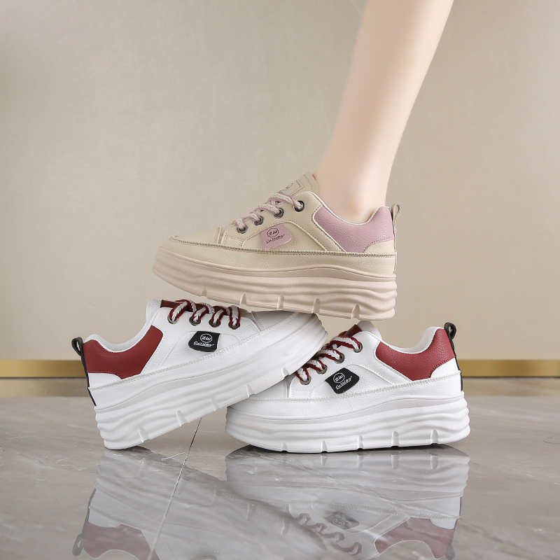 Baskets montantes pour femmes  - Outdoor Sport Brand avis et prix